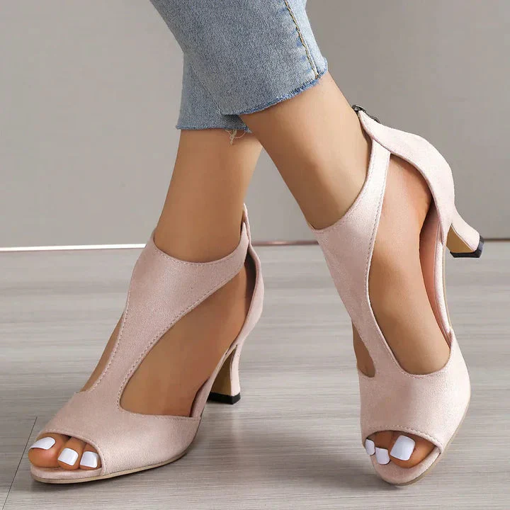 Carlisle | Orthopaedic Heeled Shoes