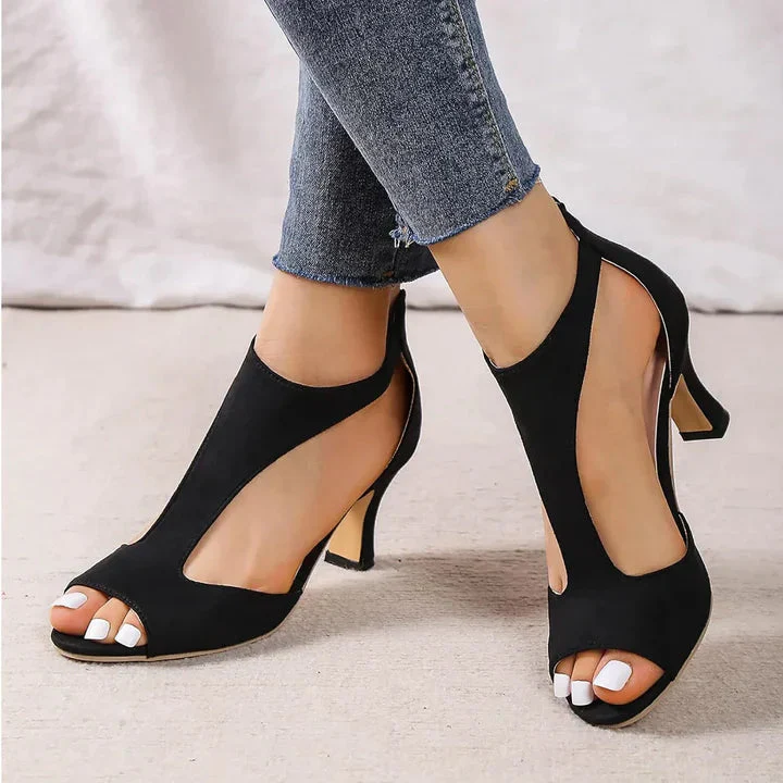 Carlisle | Orthopaedic Heeled Shoes