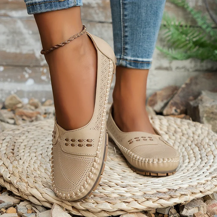 Gerdien | Flat Orthopaedic Shoes