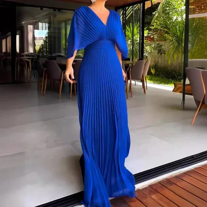 Sarah | Elegant Pleated Dress